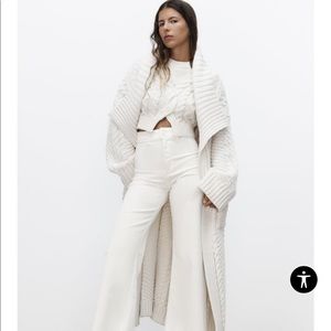 Zara the Marine Straight Jeans in white!